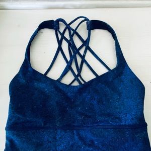 Like new Lululemon size 6